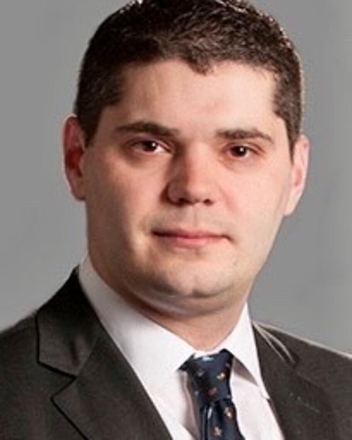 Headshot Image for William Weatherford